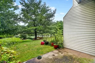 57 Hancock Dr, Morris Township, NJ 07960 - Photo 7