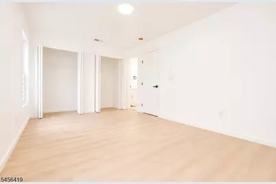 136 19th Ave, Irvington, NJ 07111 - Photo 27