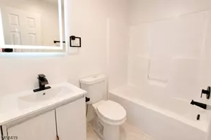 136 19th Ave, Irvington, NJ 07111 - Photo 33