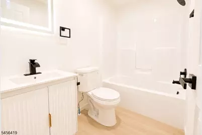 136 19th Ave, Irvington, NJ 07111 - Photo 19