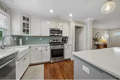717 Prospect Ave, West Orange Township, NJ 07052 - Photo 11