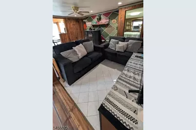 534 Paterson Hamburg Tpke, West Milford, NJ 07480 - Photo 13
