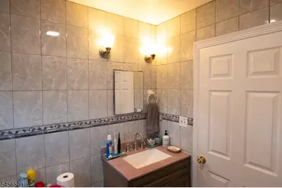 11 Mastogen Dr, Somerville, NJ 08876 - Photo 21
