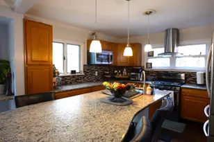 11 Mastogen Dr, Somerville, NJ 08876 - Photo 13