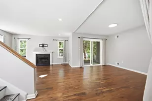 81 Village Cir, Bridgewater, NJ 08807 - Photo 17