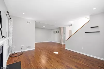 81 Village Cir, Bridgewater, NJ 08807 - Photo 25