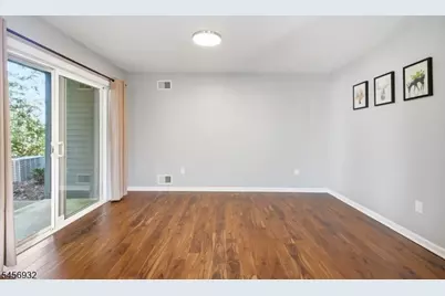 81 Village Cir, Bridgewater, NJ 08807 - Photo 21