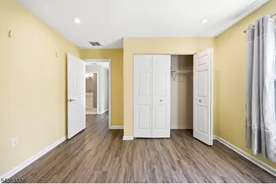 81 Village Cir, Bridgewater, NJ 08807 - Photo 31