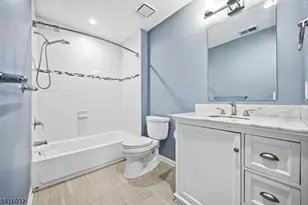 81 Village Cir, Bridgewater, NJ 08807 - Photo 37