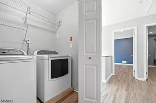81 Village Cir, Bridgewater, NJ 08807 - Photo 29