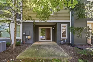 81 Village Cir, Bridgewater, NJ 08807 - Photo 47