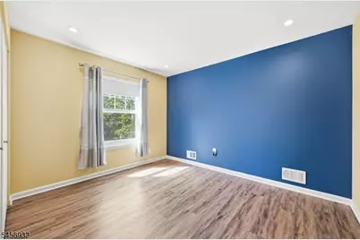 81 Village Cir, Bridgewater, NJ 08807 - Photo 33