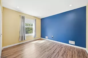 81 Village Cir, Bridgewater, NJ 08807 - Photo 33