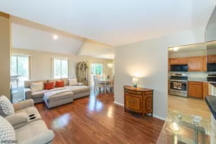 11 Franklin Ct, Montville Township, NJ 07045 - Photo 9