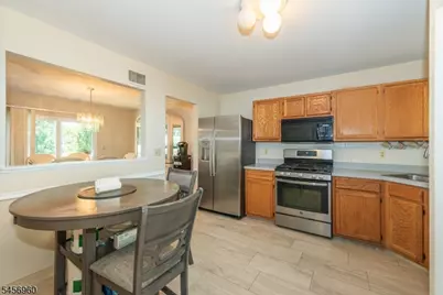 11 Franklin Ct, Montville Township, NJ 07045 - Photo 5
