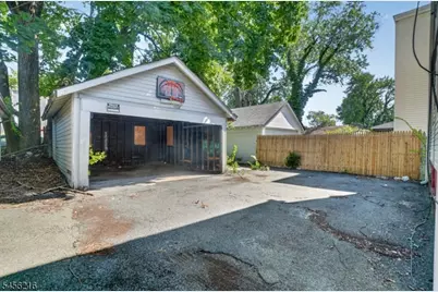 292 N Maple Ave, East Orange, NJ 07017 - Photo 17