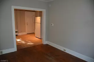 528 Mansfield St, Belvidere, NJ 07823 - Photo 3