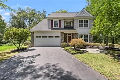 21 Cambridge Ct, Montgomery Township, NJ 08540 - Photo 1