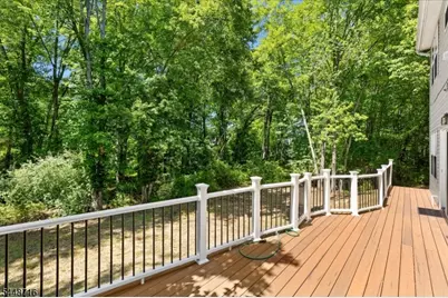 21 Cambridge Ct, Montgomery Township, NJ 08540 - Photo 23
