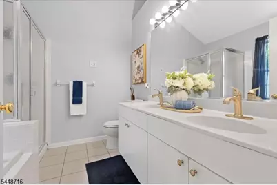 21 Cambridge Ct, Montgomery Township, NJ 08540 - Photo 17