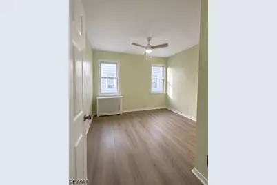 15 Roosevelt St #1, North Arlington, NJ 07031 - Photo 5
