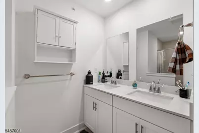 6 Coogan Ct, Morris Plains, NJ 07950 - Photo 17