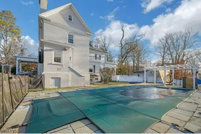 11 Crestmont Rd, Verona, NJ 07044 - Photo 21