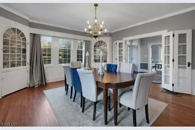 11 Crestmont Rd, Verona, NJ 07044 - Photo 7