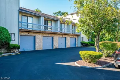 39 Sherborne St, Franklin Township, NJ 08873 - Photo 33