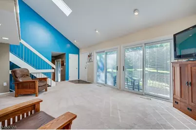 39 Sherborne St, Franklin Township, NJ 08873 - Photo 11