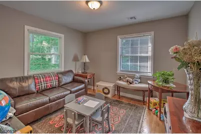 81 Academy St, Califon, NJ 07830 - Photo 15