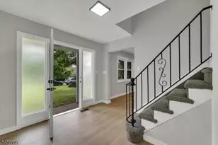 6 Mitchell Rd, Parsippany, NJ 07054 - Photo 9