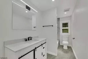 6 Mitchell Rd, Parsippany, NJ 07054 - Photo 23