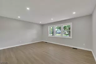 6 Mitchell Rd, Parsippany, NJ 07054 - Photo 11
