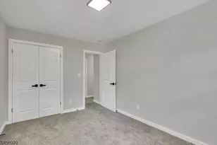 6 Mitchell Rd, Parsippany, NJ 07054 - Photo 27