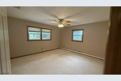 22 Old Creamery Rd, Andover Township, NJ 07860 - Photo 7