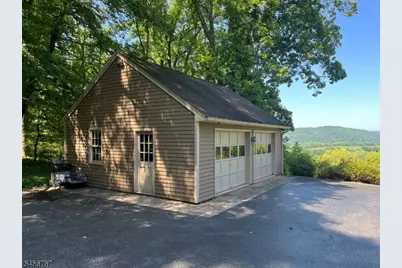90 Old Farm Rd, Holland Township, NJ 08848 - Photo 17
