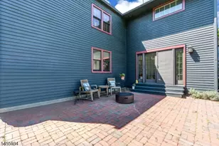 1 Spring Hill Rd, Franklin Township, NJ 08801 - Photo 35