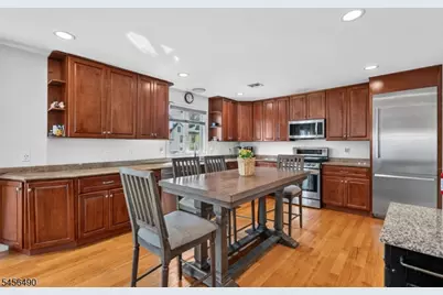12 Washington Pl, Garfield, NJ 07026 - Photo 7