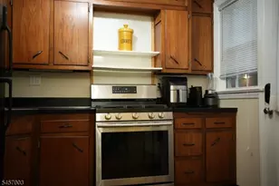 154 Boyden Ave, Maplewood Twp., NJ 07040 - Photo 3