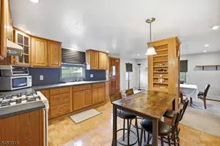 72 Arch St, Butler, NJ 07405 - Photo 15
