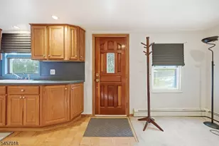 72 Arch St, Butler, NJ 07405 - Photo 9