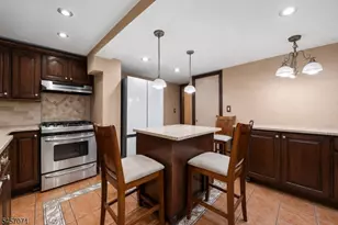 524 Lloyd Rd, Aberdeen Township, NJ 07747 - Photo 7