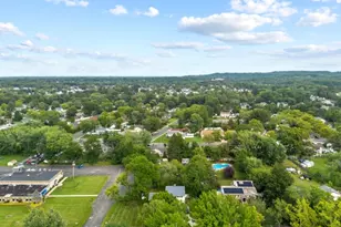 524 Lloyd Rd, Aberdeen Township, NJ 07747 - Photo 25