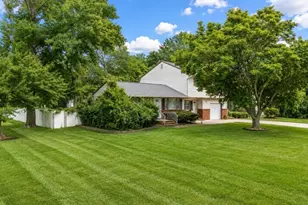 524 Lloyd Rd, Aberdeen Township, NJ 07747 - Photo 27