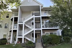 308 Linden St, Mahwah, NJ 07430 - Photo 1