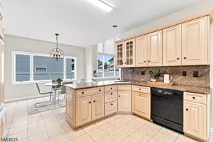 907 Colonia Rd, Elizabeth, NJ 07208 - Photo 19