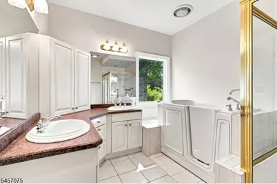 907 Colonia Rd, Elizabeth, NJ 07208 - Photo 25