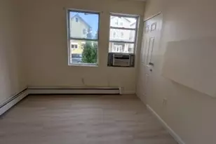 1066 William St, Elizabeth, NJ 07201 - Photo 7