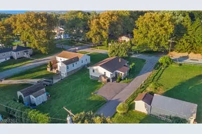 97 Bliss Blvd, Pohatcong Township, NJ 08865 - Photo 37